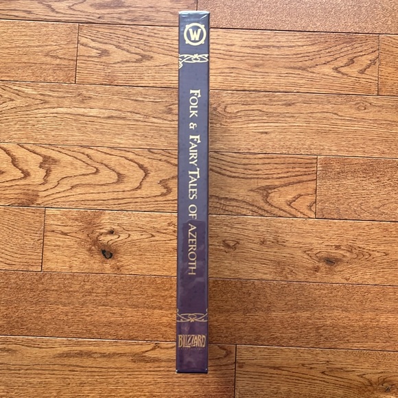 World of Warcraft Book - Picture 3 of 11